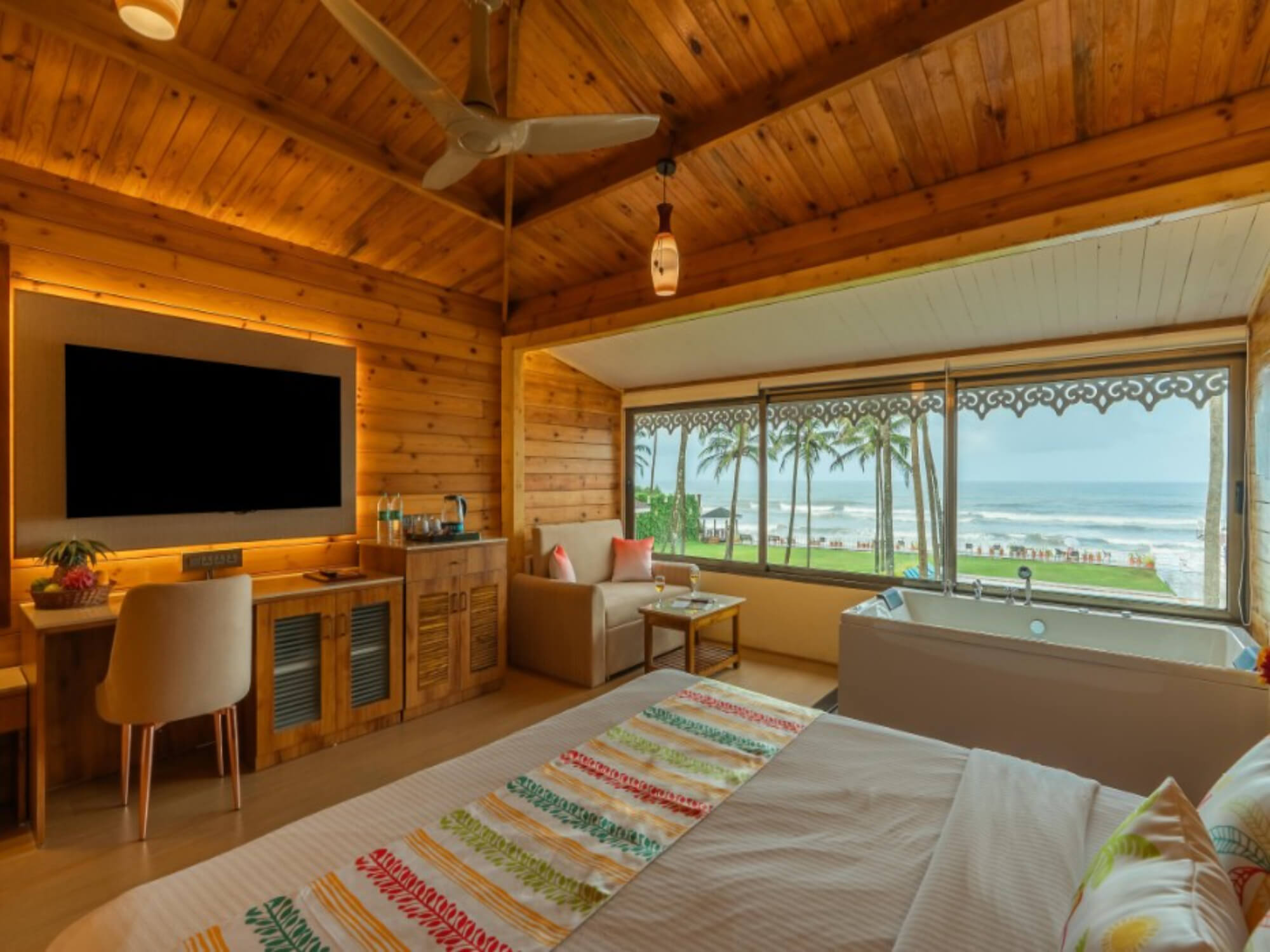 Sea Facing Chalet With Jacuzzi